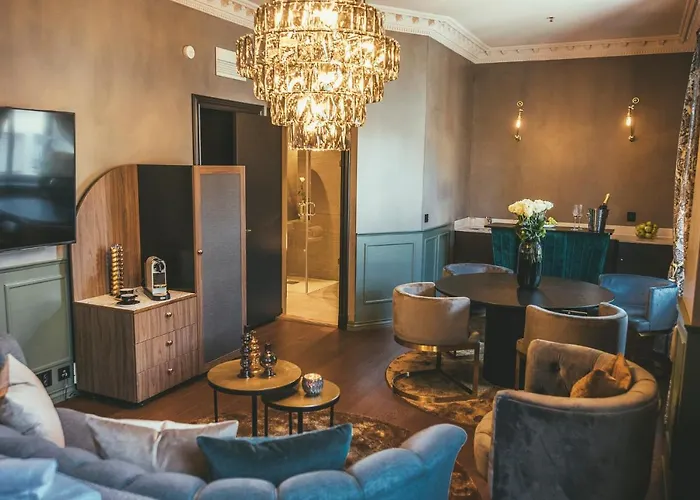 فندق فردريكشتاد 3*